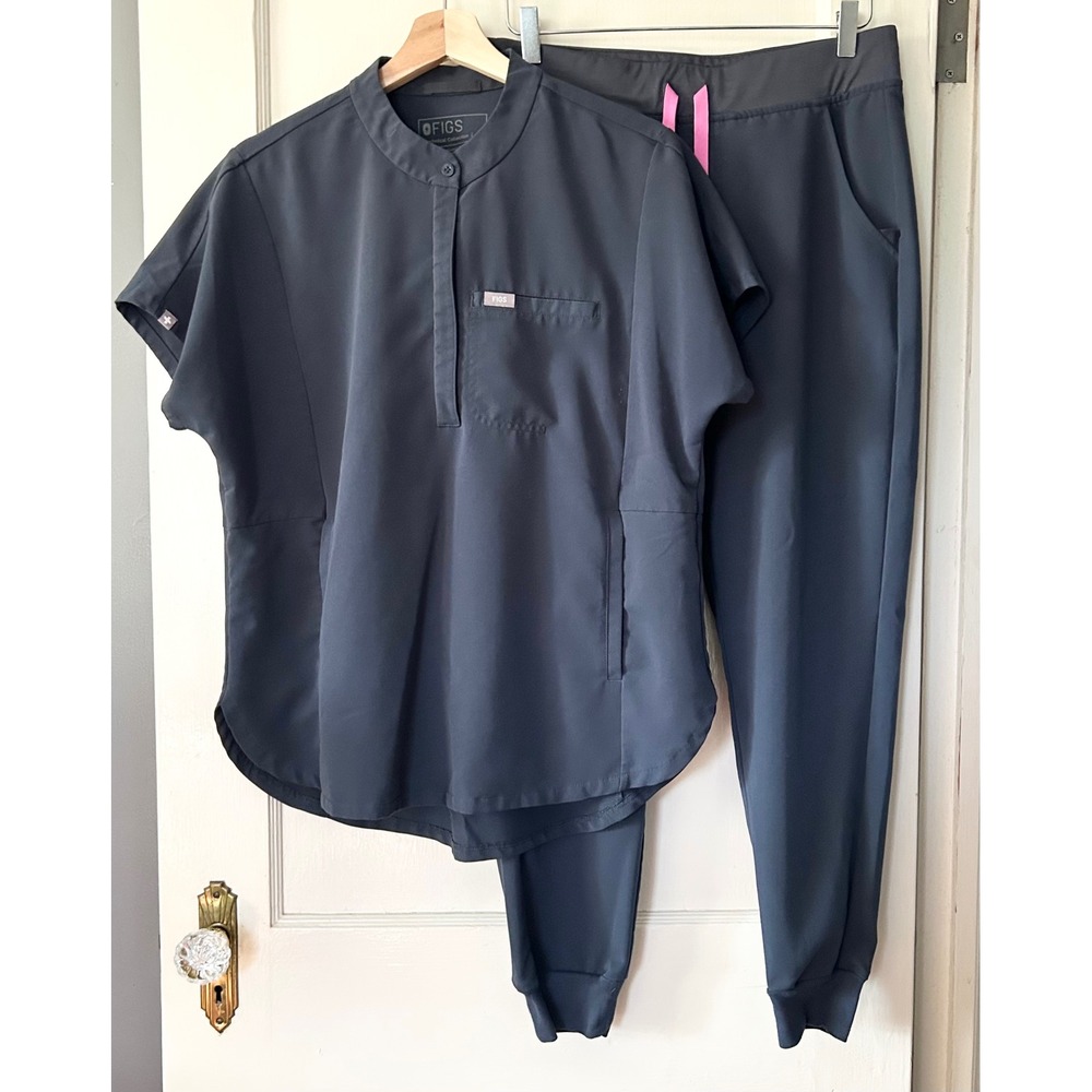 Figs Women's Montex Relaxed Top Zamora Jogger Scrub 2 Pc Set Size M Night Sky